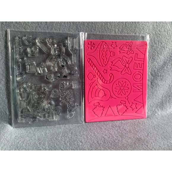 Christmas Wishes & Santas Workshop Silicone Stamp & Embossing Mat Set - Picture 2 of 4